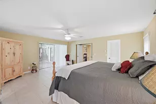 1042 NW 110th Ln, Coral Springs, FL 33071 - Photo 26