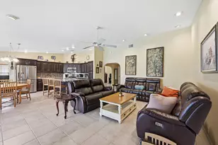 1042 NW 110th Ln, Coral Springs, FL 33071 - Photo 8