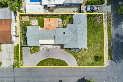 1048 Van Deventer, West Palm Beach, FL 33405 - Photo 2