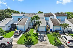 115 Fairway Ln, Royal Palm Beach, FL 33411 - Photo 34