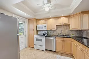 2601 S Course Dr, Pompano Beach, FL 33069 - Photo 6