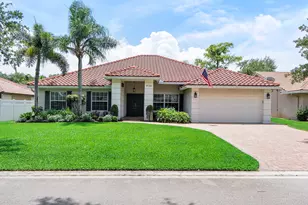 9730 NW 51st St, Coral Springs, FL 33076 - Photo 2