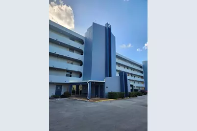 5301 NW 2nd Avenue #Apt 307, Boca Raton, FL 33487 - Photo 1