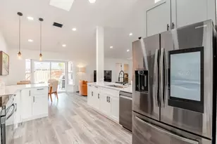 1860 Primrose Ln, Wellington, FL 33414 - Photo 6