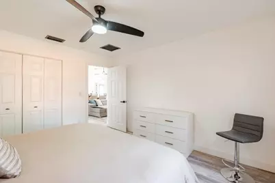1860 Primrose Lane, Wellington, FL 33414 - Photo 18