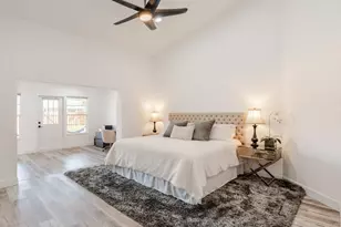 1860 Primrose Ln, Wellington, FL 33414 - Photo 2