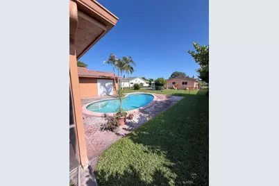 11020 NW 45th Street, Coral Springs, FL 33065 - Photo 10