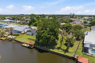229 NE Sagamore Terrace, Port Saint Lucie, FL 34983 - Photo 46