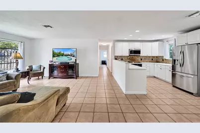 1208 NE 7th Street, Pompano Beach, FL 33060 - Photo 10