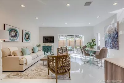 682 NE 43rd Street, Oakland Park, FL 33334 - Photo 6