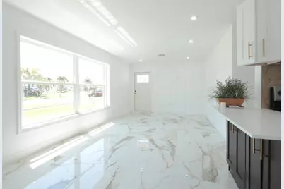 251 Avenue O, Riviera Beach, FL 33404 - Photo 8
