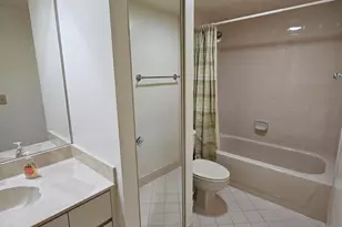 9982 NW 6th Ct, Plantation, FL 33324 - Photo 18