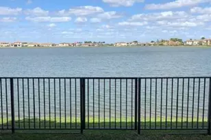 9575 Town Parc Cir N, Parkland, FL 33076 - Photo 2
