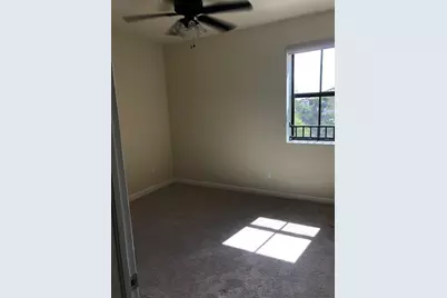 9575 Town Parc Circle N, Parkland, FL 33076 - Photo 8