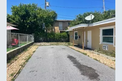 725 21st Street, West Palm Beach, FL 33407 - Photo 1