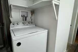 2560 NE 20th St, Pompano Beach, FL 33062 - Photo 18