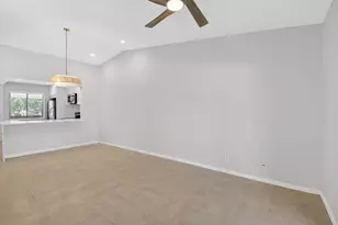6649 Somerset Dr, Boca Raton, FL 33433 - Photo 20