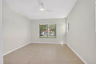6649 Somerset Dr, Boca Raton, FL 33433 - Photo 18