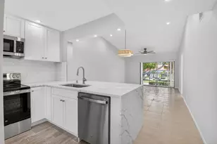 6649 Somerset Dr, Boca Raton, FL 33433 - Photo 4