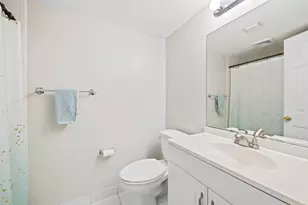 2257 SW 15th St, Deerfield Beach, FL 33442 - Photo 16