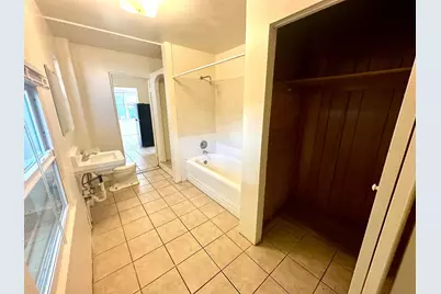 633 40th Street, West Palm Beach, FL 33407 - Photo 8