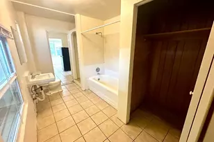 633 40th St, West Palm Beach, FL 33407 - Photo 8