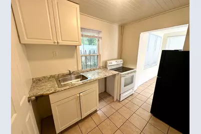 633 40th Street, West Palm Beach, FL 33407 - Photo 4