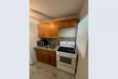 725 21st Street #2, West Palm Beach, FL 33407 - Photo 10