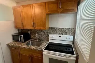 725 21st St, West Palm Beach, FL 33407 - Photo 10