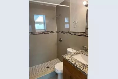 725 21st Street #2, West Palm Beach, FL 33407 - Photo 6