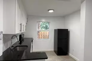 919 2nd St, West Palm Beach, FL 33401 - Photo 2