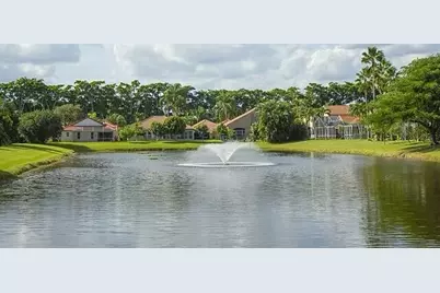 5122 Elpine Way, Riviera Beach, FL 33418 - Photo 34