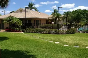 671 Cypress Lake Blvd, Deerfield Beach, FL 33064 - Photo 14