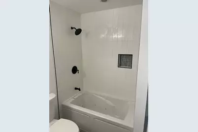 28 Madrid Lane, Davie, FL 33324 - Photo 8