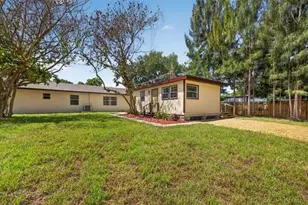 303 Lott St, Fort Pierce, FL 34947 - Photo 38