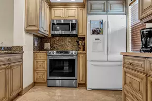 3050 NE 48th Ct, Lighthouse Point, FL 33064 - Photo 10