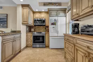 3050 NE 48th Ct, Lighthouse Point, FL 33064 - Photo 12