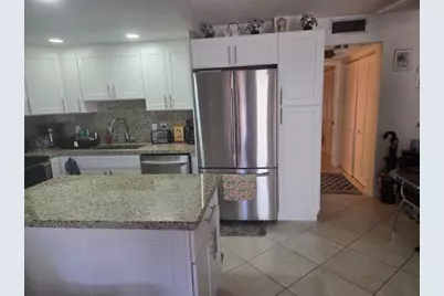 188 Grantham F #188, Deerfield Beach, FL 33442 - Photo 6