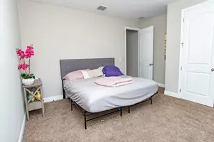 1244 SW Ermine Ave, Port Saint Lucie, FL 34953 - Photo 28