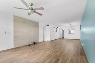 2865 SW 22nd Ave, Delray Beach, FL 33445 - Photo 8