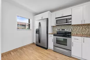 2865 SW 22nd Ave, Delray Beach, FL 33445 - Photo 10