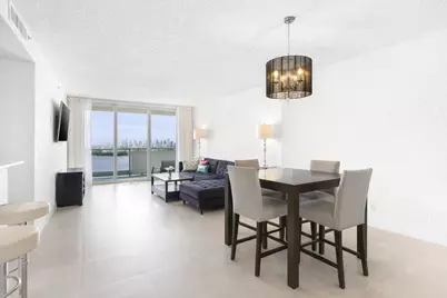 1500 Bay Road #1122s, Miami Beach, FL 33139 - Photo 2