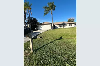 1217 SE Nancy Lane, Port Saint Lucie, FL 34983 - Photo 1