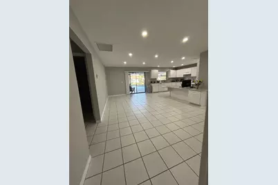 1217 SE Nancy Lane, Port Saint Lucie, FL 34983 - Photo 4