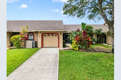 9663 NW 76th Street, Tamarac, FL 33321 - Photo 2