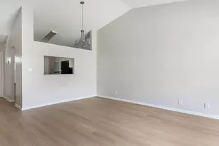 9663 NW 76th St, Tamarac, FL 33321 - Photo 10