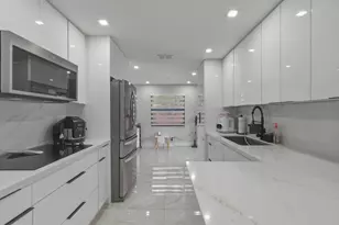 4841 NW 19th St, Lauderhill, FL 33313 - Photo 10