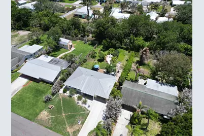 8704 SE Jardin Street, Hobe Sound, FL 33455 - Photo 24