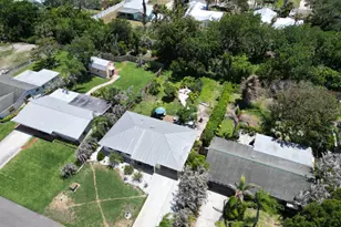 8704 SE Jardin St, Hobe Sound, FL 33455 - Photo 24