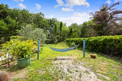 8704 SE Jardin Street, Hobe Sound, FL 33455 - Photo 18